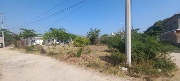 Terreno en venta en Juchitán - Image 2